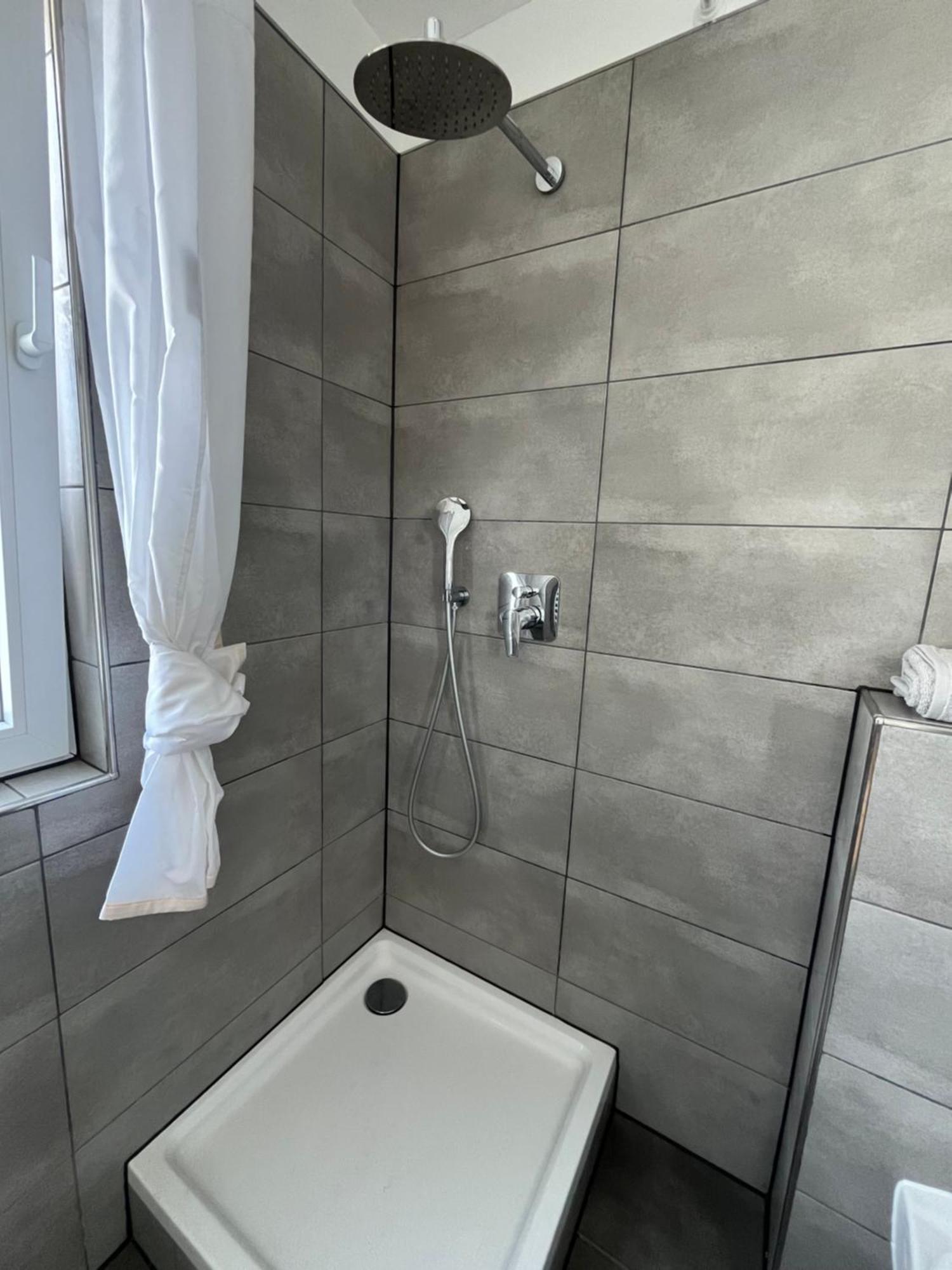 Wps Residenz Hotel Франкфурт на Майн Екстериор снимка